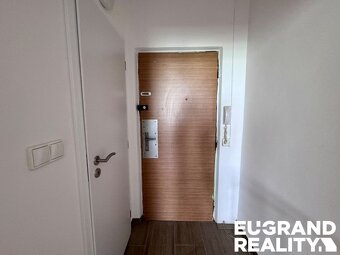 Pronájem bytu 1+kk ve Varnsdorfu, ev.č. 05940 - 4