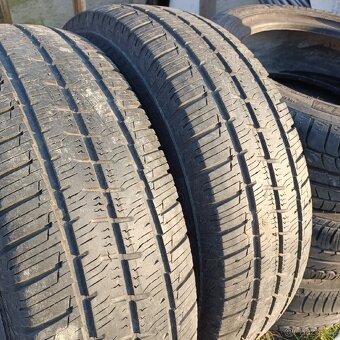 Celoroční pneu CONTINENTAL 215/75R16C - 4