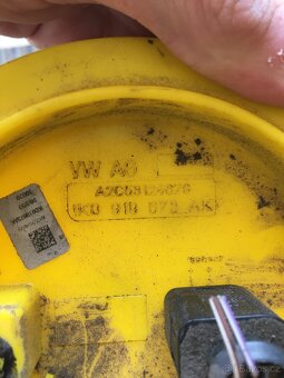 Sací čerpadlo se snímačem hladiny 1K0919673AK - 4