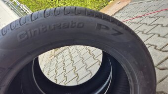 Pirelli Cinturato P7 215/55R17 - 4