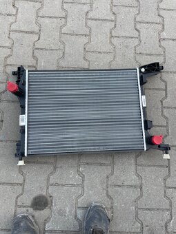 Chladič vody Fiat 500 - 4