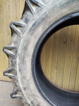 Zetor pneumatika 14,9-28 (380/85-28) - 4