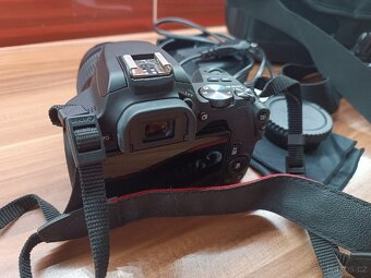 Canon EOS 250D + 18-55mm f/3.5-5.6 III + CB-SB130 + 16GB - 4