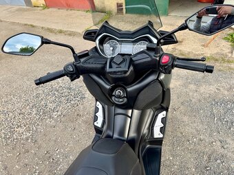 Yamaha Xmax 300 Tech max - 4