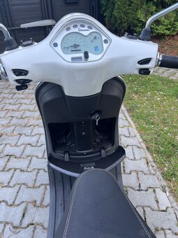 Vespa LX50 Piaggio C38 - 4
