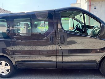 Opel Vivaro 2.5 CDTi 99kw - 4