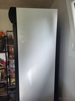 Chladící vitrína Tefcold CEV 425, PC: 16 500 Kč - 4
