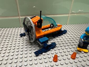 LEGO ARCTIC - Ice Glider - 60190 - 4