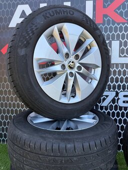 Škoda Octavia 4 - 205/60 R16 LETNÍ SADA - 4