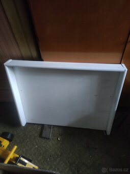 Postýlka a přebalovací pult - 4
