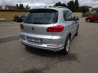 WV Tiguan 2,0 TDi 4x4 R-LINE r.v.2015 (110 kw) serviska - 4
