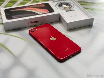 iPhone SE 2020 128 GB - 4