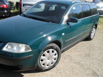 Volkswagen Passat 1.6i - 4
