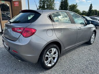 Alfa Romeo Giulietta 2.0 JTDm DISTINCTIVE 103KW - 4