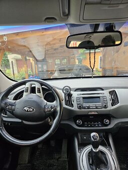 Kia Sportage - 4