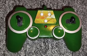 RC model traktoru - 4