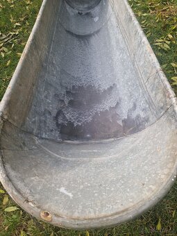 Stará plechová vana - 4