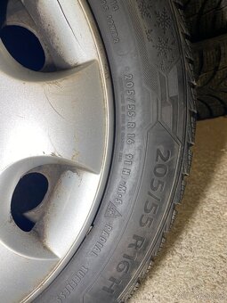 ZIMNÍ SADA 205/55 r16 BARUM VW - 4