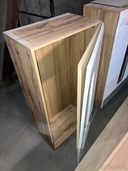 Obývací stěna za odvoz - 4