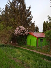 Prodám do osobního vlastnictví  chatu a pozemek rozloze 209 - 4