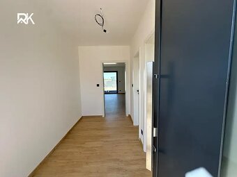 Prodej bytu 4+kk 94 m² Kolín - 4