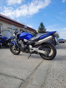 Honda CB900F 2002 - 4
