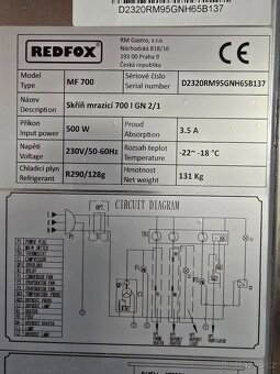 Mrazící skříň MF 700 - 4