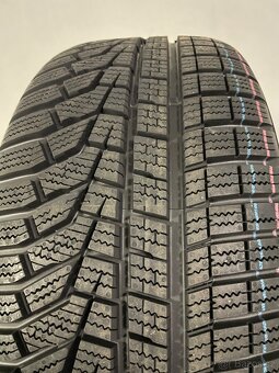 Original Mercedes A CLA B W177 C118 + 225/45/18 - 4