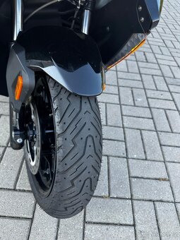 BMW C 400 GT Triple Black, CZ, Öhlins, Akrapovič - 4