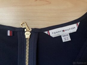 Dámské šaty tommy hilfiger - 4