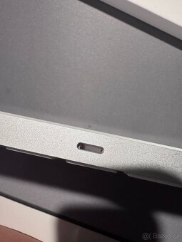 Prodám klávesnici Magic Keyboard - 4