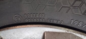 Zimní sada kol 195/65 R15 - 4