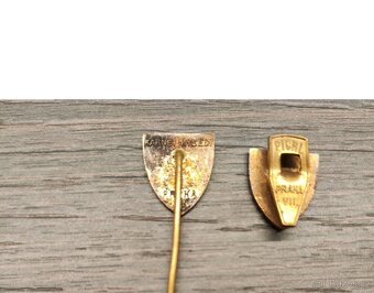 NS - Národní souručenství / Protektorát 2x odznak - 4