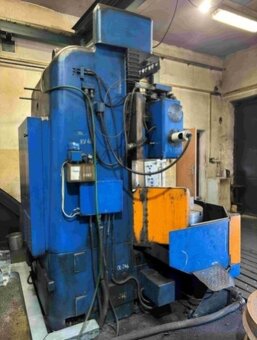 Použitý model SKJ 10, rok výroby 1992 - 4