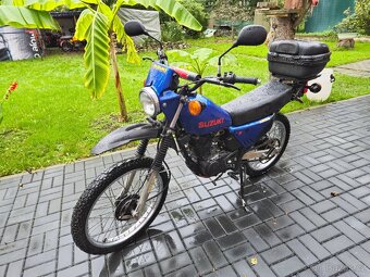 SUZUKI DR 125s bez TP - 4