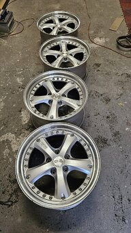OZ Racing Vela 2 R18 5x130 - 4