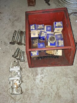 Tatra 815 náhradní díly - 4