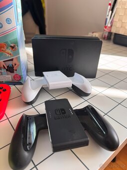 Nintendo Switch + hry a příslušenství - 4