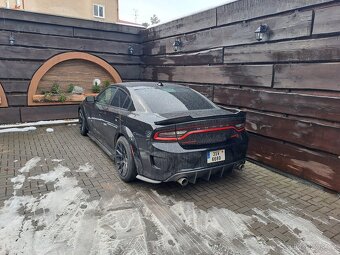 Dodge charger - 4
