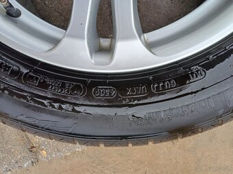 Alu kola Mercedes 17 ET:35, pneu 235/55/R17 - 4