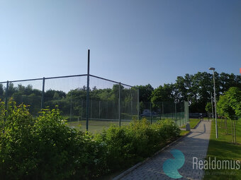 Pronájem, byt 1+kk, 37m2, balkón 6m2, sklep, Husova tř., okr - 4