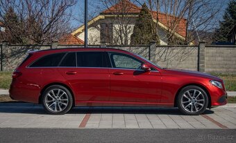 Mercedes-Benz E trieda Kombi 220 d 4MATIC A/T - 4