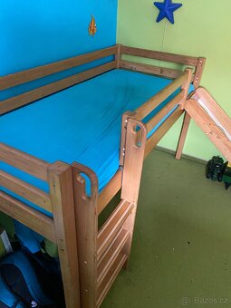 Vyvýšená postel Domestav Masiv s klouzačkou - 4