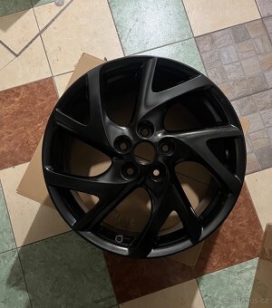 Kola 5x114.3 R18 - 4