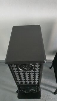 Litinová kamna Jotul F 606 černý lak - 4