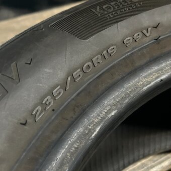 Letní pneu 235/50 R19 99V Hankook 5mm - 4
