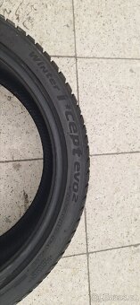 Pneumatiky 225/40R19 - 4