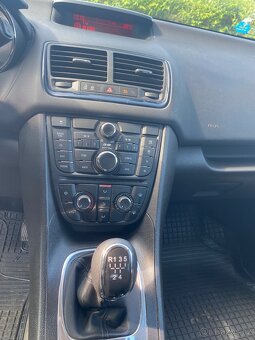 OPEL MERIVA 1.4 TURBO 2011 88 kW - 4