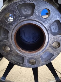Alu OZ Racing Ultraleggera 8x18 ET35 - 4