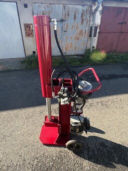 Štípačka na dřevo - 4